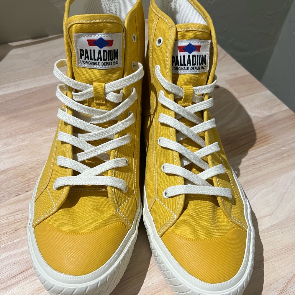 Palladium mens shoes sz13